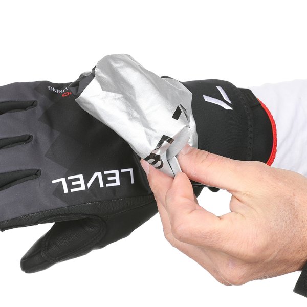 画像2: ご予約商品 レベル オーバーグローブ付 スキーグローブ 防水 防風 ブラック LEVEL SKI ALPER LIGHT black (2)